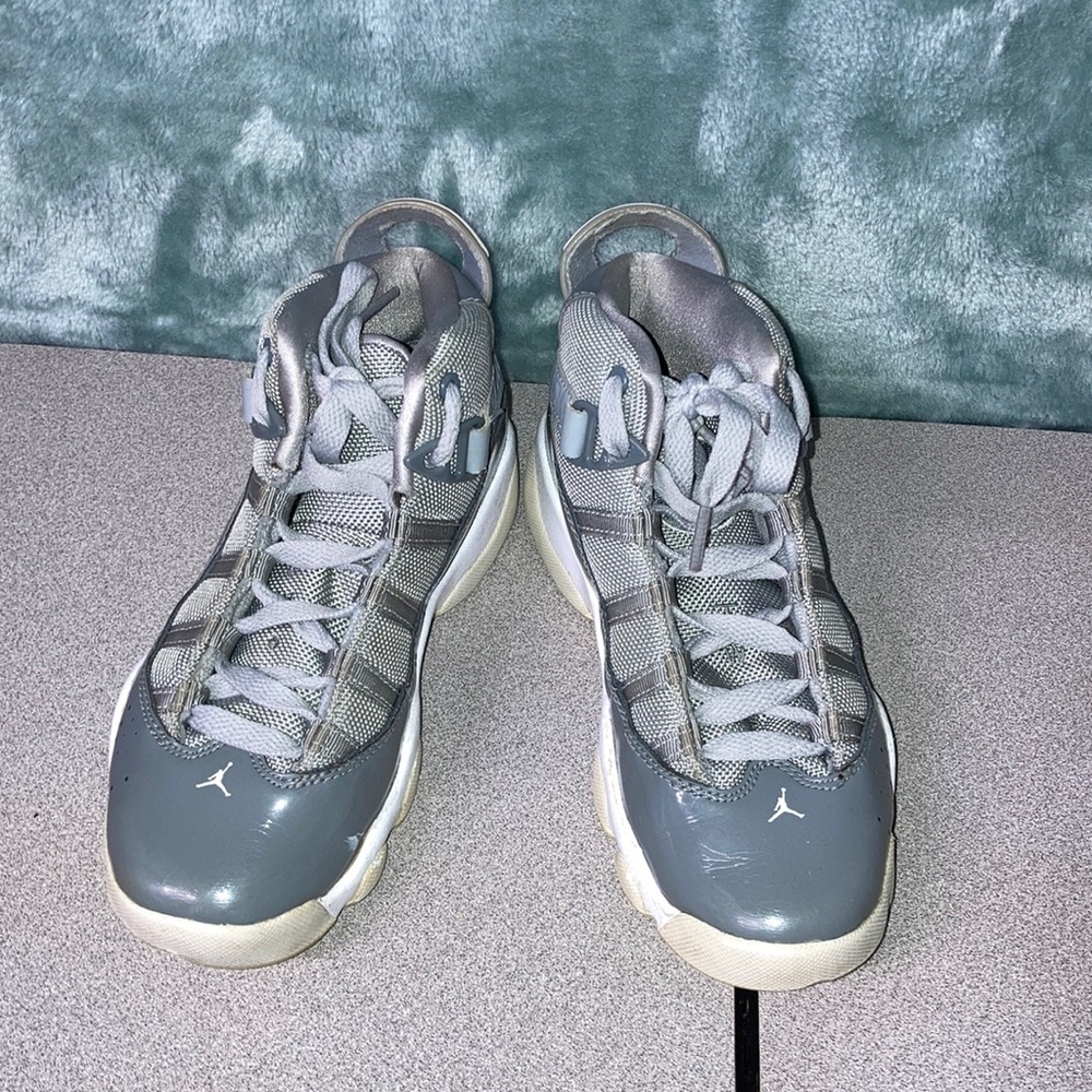 Jordan kids size 1.5